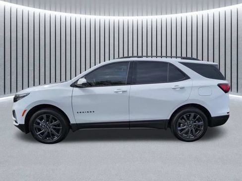 Certified 2024 Chevrolet Equinox RS AWD/4WD image 10