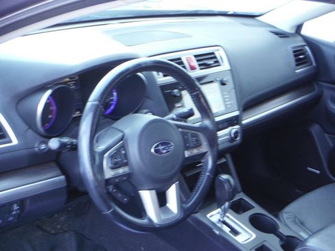 Used 2016 Subaru Legacy 2.5i Limited AWD/4WD image 18