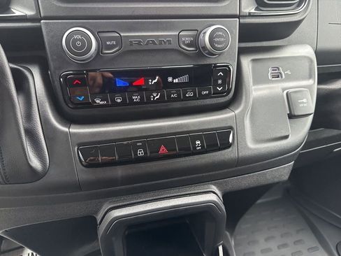 Used 2024 RAM ProMaster 2500 FWD image 21