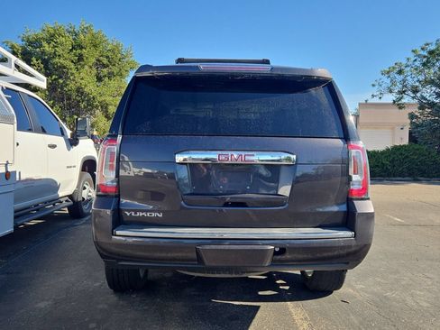 Used 2017 GMC Yukon Denali w/ Open Road Package AWD/4WD image 5