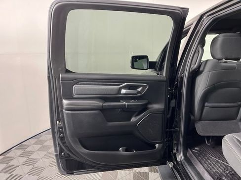 Used 2019 RAM 1500 Big Horn AWD/4WD image 33