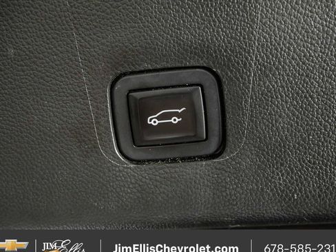 Used 2020 Chevrolet Traverse Premier w/ Redline Edition FWD image 36