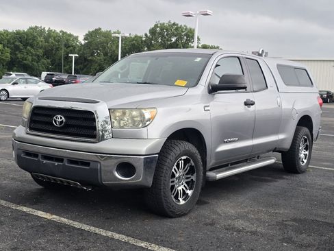 Used 2007 Toyota Tundra SR5 AWD/4WD image 2