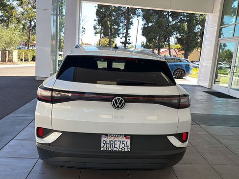 Certified 2023 Volkswagen ID.4 Pro S RWD image 4