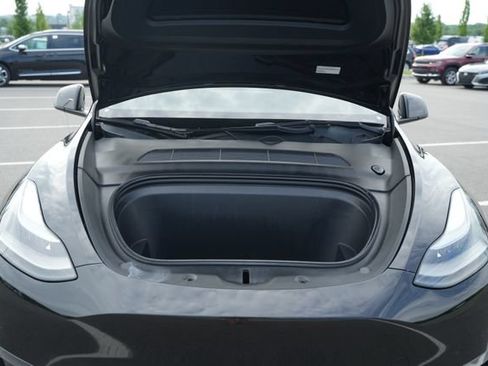 Used 2022 Tesla Model Y Performance AWD/4WD image 37