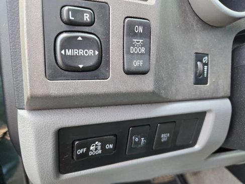 Used 2010 Toyota Tundra 2WD Double Cab image 15