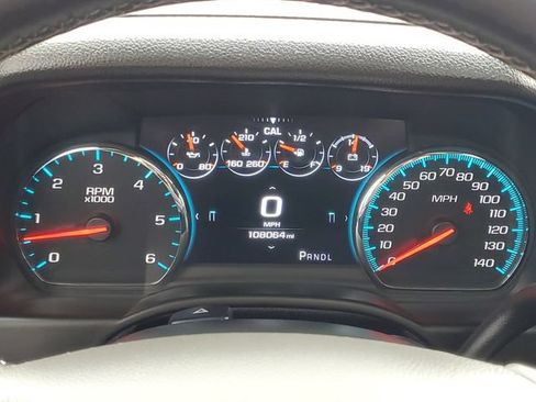 Used 2018 GMC Yukon XL Denali w/ Denali Ultimate Package AWD/4WD image 14