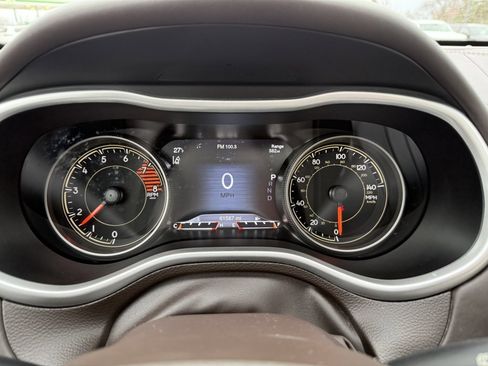 Used 2018 Jeep Cherokee Overland w/ Technology Group image 20