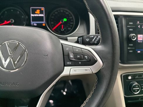 Used 2021 Volkswagen Atlas SE FWD image 25
