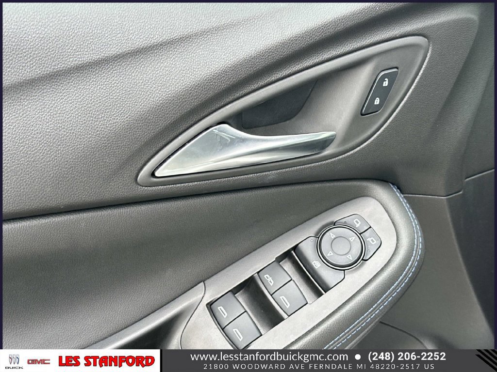 Certified 2025 Buick Encore GX Sport Touring FWD image 17