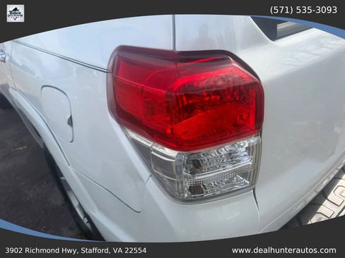 Used 2012 Toyota 4Runner SR5 AWD/4WD image 12