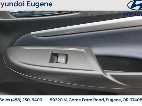 Used 2023 Chevrolet Bolt EUV Premier w/ Super Cruise Package image 23