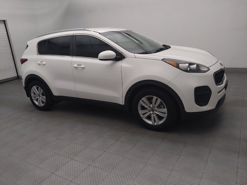 Used 2017 Kia Sportage LX w/ LX Popular Package FWD image 11