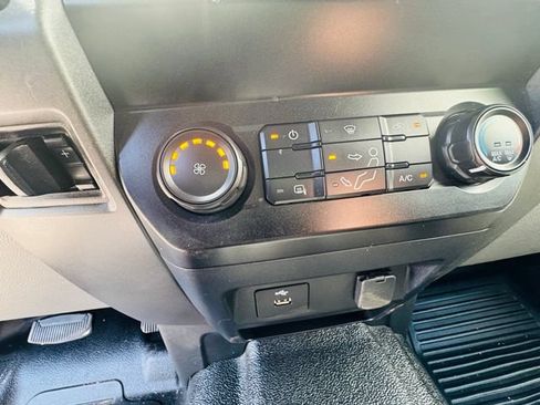 Used 2020 Ford F250 XL w/ Power Equipment Group RWD image 17