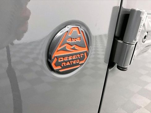 Used 2021 Jeep Gladiator Mojave image 31