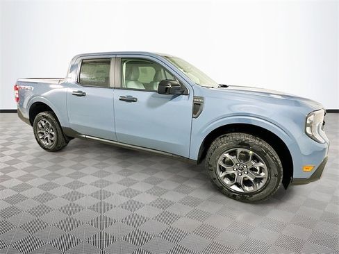 New 2026 Ford Maverick XLT w/ XLT Luxury Package image 3