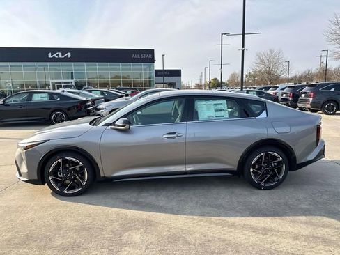 New 2026 Kia K4 GT-Line image 5