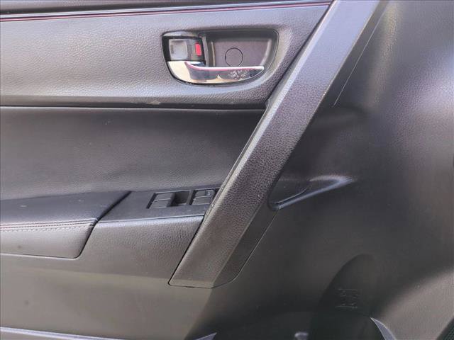 Used 2017 Toyota Corolla SE 50th Anniversary FWD image 11