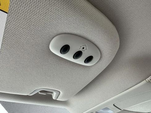 Used 2024 Ford Edge SEL w/ Convenience Package image 30