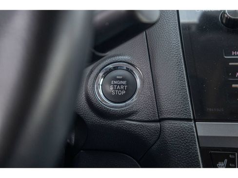 Used 2016 Subaru Legacy 3.6R Limited AWD/4WD image 24