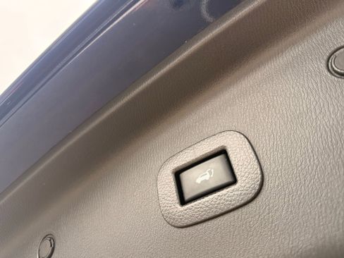 Used 2020 INFINITI QX80 Luxe w/ Proassist Package RWD image 42