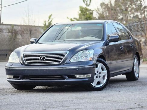 Used 2004 Lexus LS 430 image 2