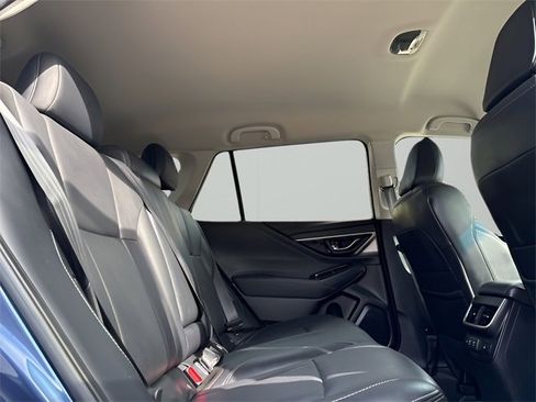Used 2021 Subaru Outback Limited image 15