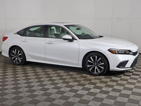Used 2022 Honda Civic EX image 14