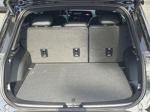 New 2026 Chevrolet Equinox EV LT image 24