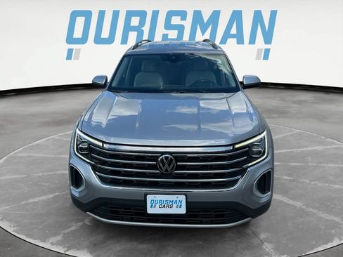 Used 2024 Volkswagen Atlas SE AWD/4WD image 9