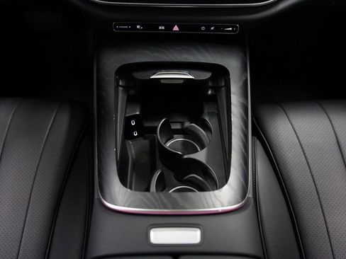 Certified 2024 Mercedes-Benz E 350 4MATIC Sedan image 16