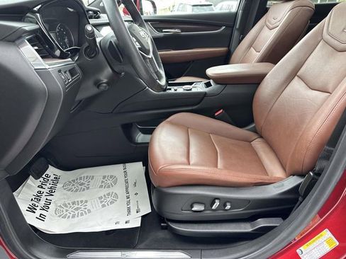 Certified 2023 Cadillac XT5 Premium Luxury AWD/4WD image 18