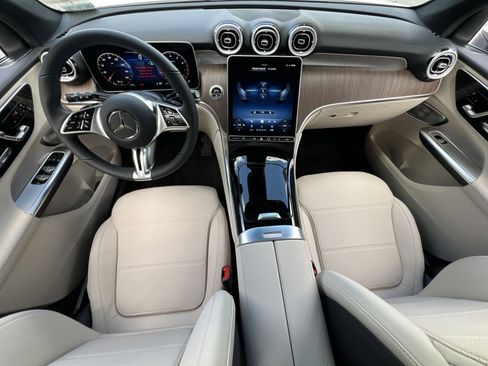 New 2026 Mercedes-Benz GLC 300 4MATIC image 13