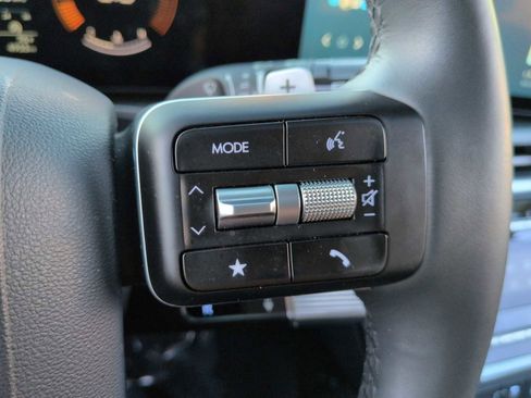 Used 2025 Hyundai Santa Fe XRT image 27