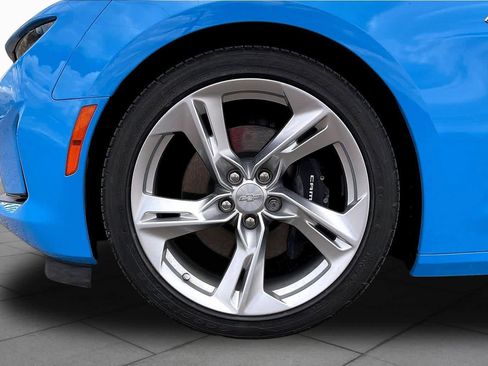 Used 2023 Chevrolet Camaro LT image 11