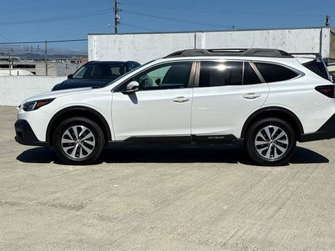 Used 2021 Subaru Outback Premium AWD/4WD image 5