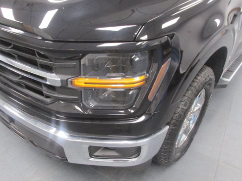 Used 2025 Ford F150 XLT w/ Equipment Group 301A Standard AWD/4WD image 9