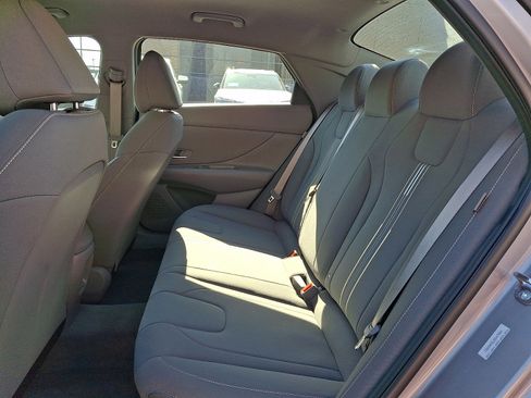 Certified 2025 Hyundai Elantra Sport image 10