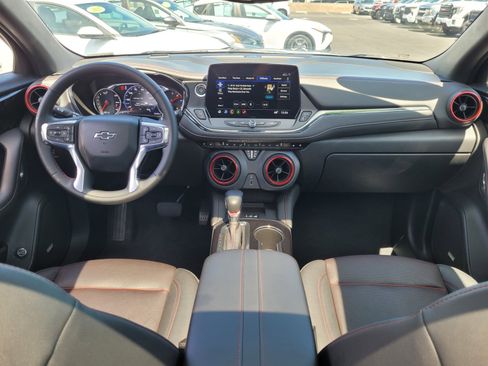 Used 2023 Chevrolet Blazer RS w/ Enhanced Convenience Package FWD image 16
