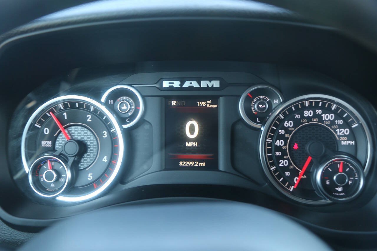 Used 2022 RAM 3500 Big Horn AWD/4WD image 32