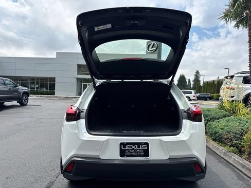 Certified 2025 Lexus UX 300h AWD w/ Accessory Package (P1) image 17