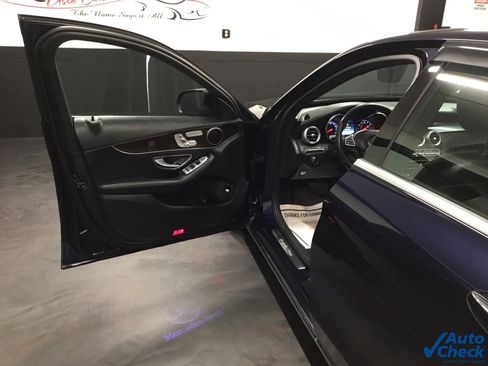 Used 2018 Mercedes-Benz C 300 4MATIC Sedan image 19