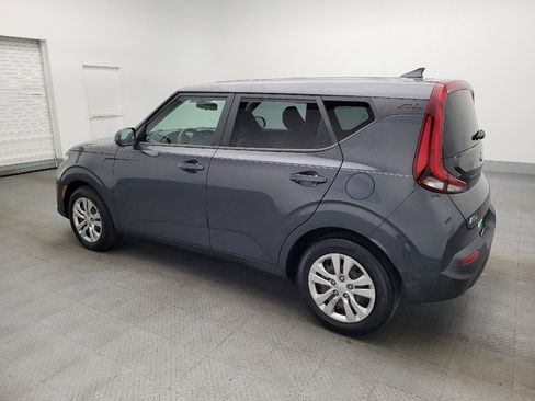 Used 2020 Kia Soul LX image 3