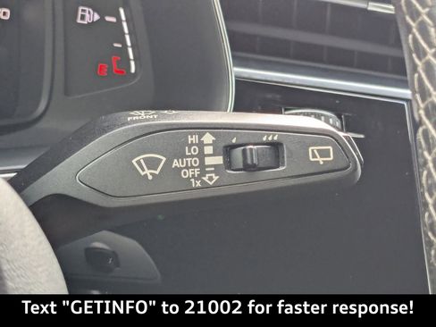 Used 2021 Audi SQ7 Premium Plus w/ Driver Assistance Package image 33