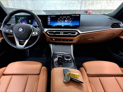Certified 2024 BMW 330i xDrive Sedan w/ Premium Package AWD/4WD image 17