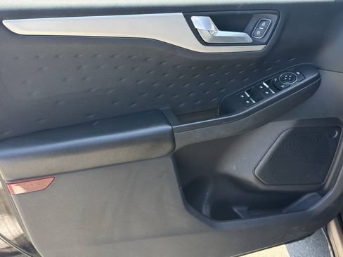 Used 2020 Ford Escape SE Sport AWD/4WD image 9