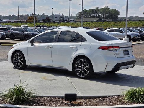 Used 2020 Toyota Corolla SE image 4
