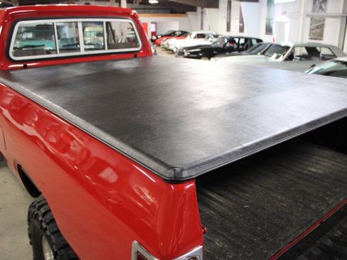 Used 1993 Dodge D/W Truck 250 image 39