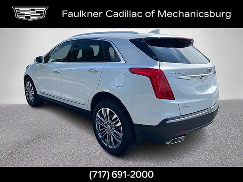 Used 2017 Cadillac XT5 Premium Luxury AWD/4WD image 9