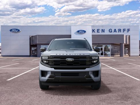 New 2027 Ford Expedition Max Platinum w/ Stealth Performance Package AWD/4WD image 3
